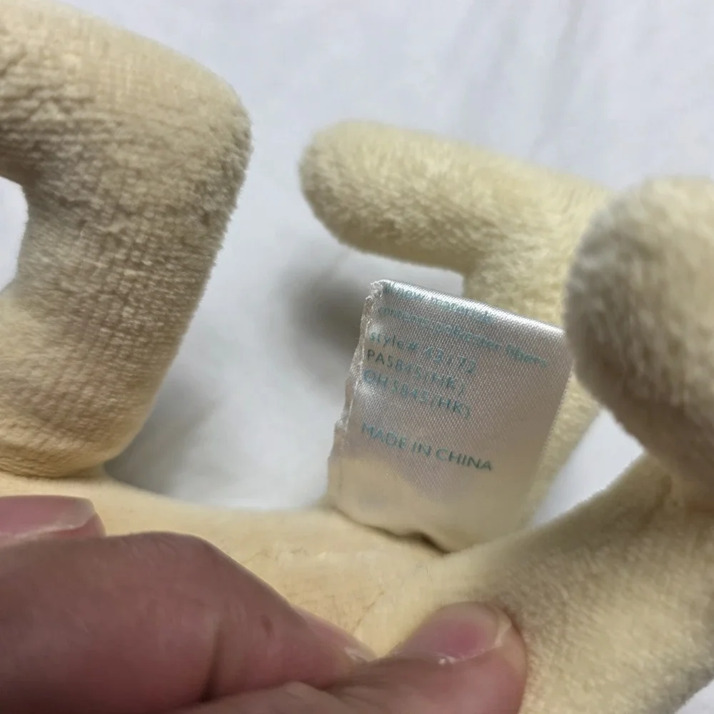 Carter's John Lennon 1999 Real Love Giraffe Pink Hearts Rattle Plush